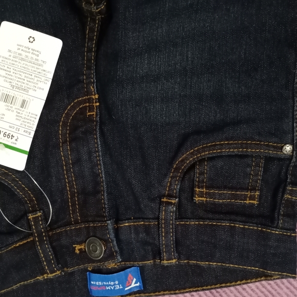Free shipping Kids Jeans (5 - 6 years) - Picture 5 of 6